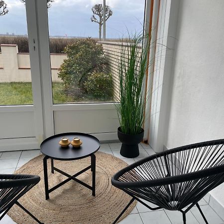 Juna Laboe Esterno foto